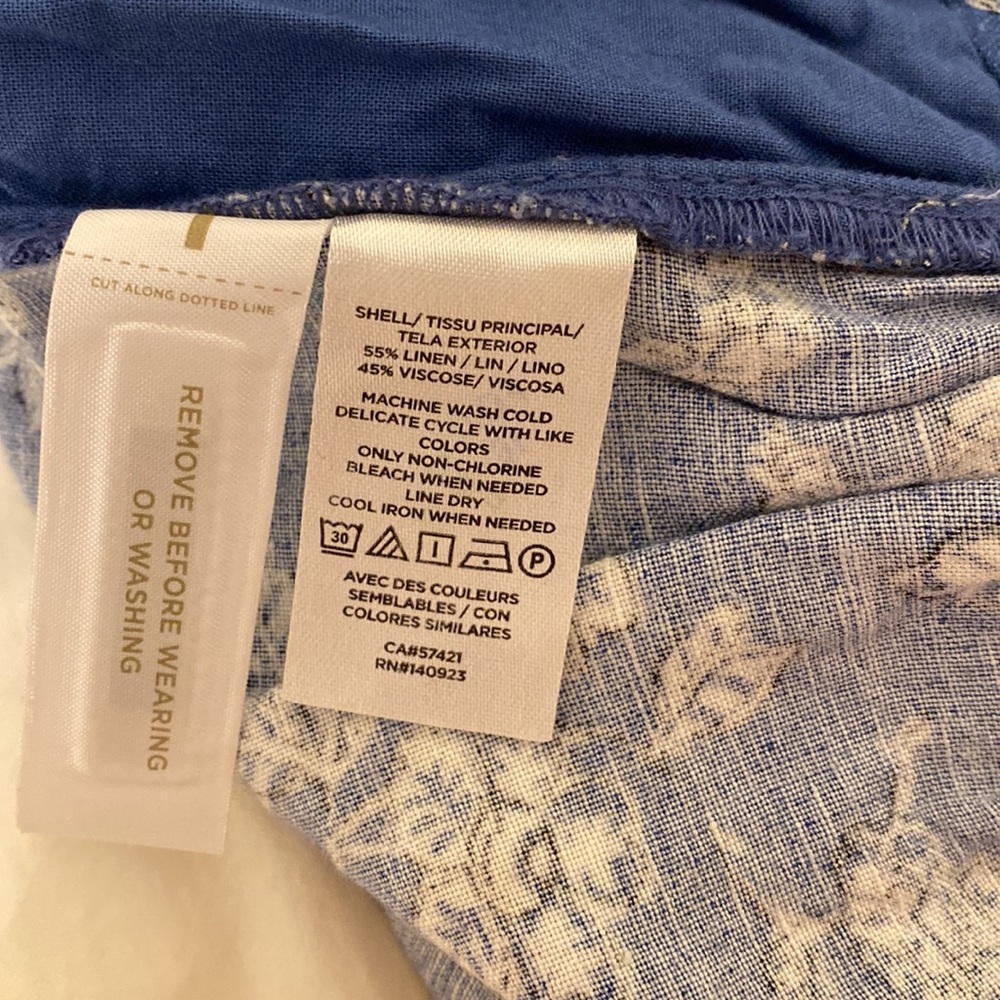 Loft Blue Floral Linen Blend Shorts - Picture 3 of 3